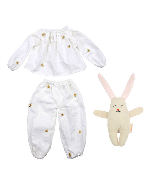 Pyjamas and Bunny Doll Dress Up Kit