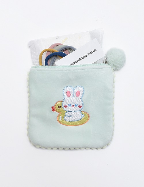 SANITARY POUCH